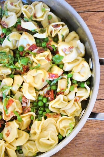 Tortellini With Peas And Prosciutto Recipe Food Fanatic