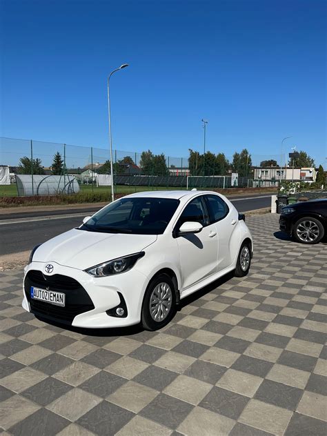 Toyota Yaris 2022 Rok Poj 1 5 Benzyna Automat Polski Salon Zamiana