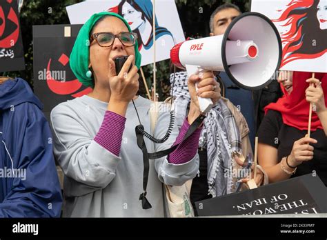 Stand With Iranian Women Hi Res Stock Photography And Images Alamy