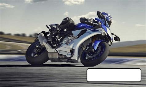 Here Are The First Photos Of The 2015 Yamaha Yzf R1 Asphalt And Rubber