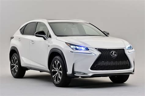 2015 Lexus NX 200t F Sport Photos