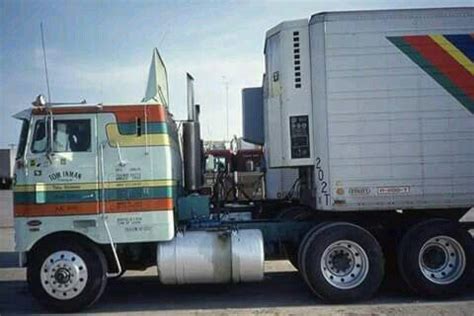 Pin By Clifton Leavings On Peterbilt Big Trucks Big Ford Trucks