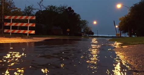 Flash Floods Hit Texas Colorado Gets Buried Under Snow