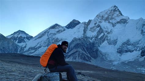 Let Go Of The Past Paralysed Man Reaches Everest Base Camp On