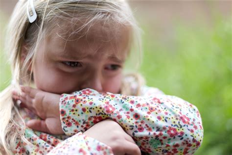 À 4 Ans Des Pleurs Persistants Qui Demeurent Inexpliqués Nicole