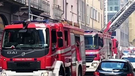 Civitavecchia Non Risponde Al Telefono Pompieri Salvano 88enne Colto