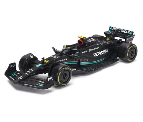 Mercedes W14 Lewis Hamilton George Russel 2023 143 Bburago F1