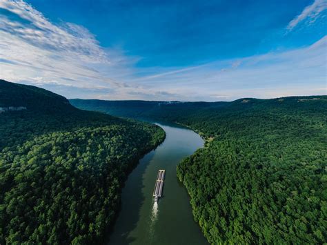 The Guide to Types of Barges - Archway Marine