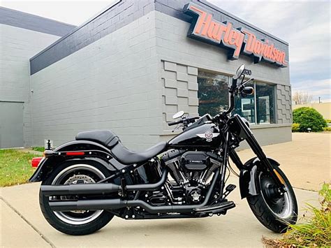 2017 Harley Davidson® Flstfbs Softail® Fat Boy® S Black Gaithersburg Maryland 990745