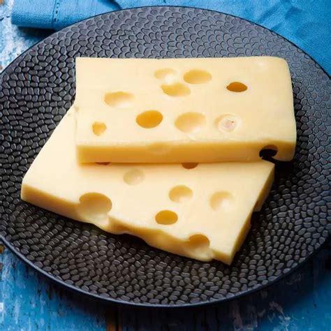 Qu Est Ce Que L Emmental Le Guide Complet La Cuisine De Ve