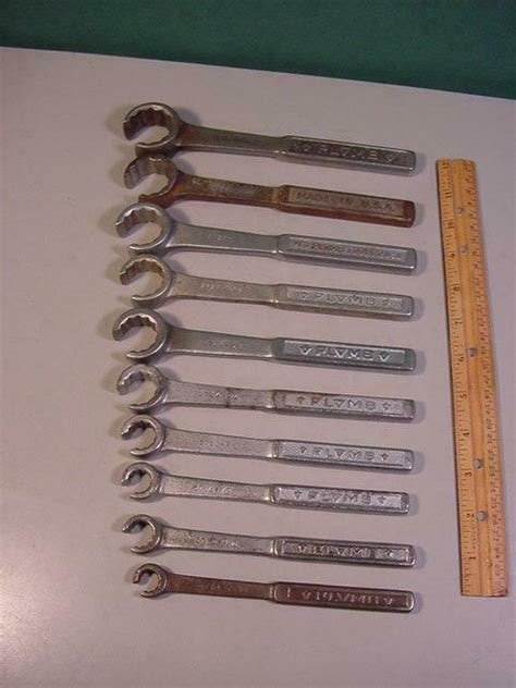 Set Of Vintage Plomb Pebble Flare Nut Line Wrenches To