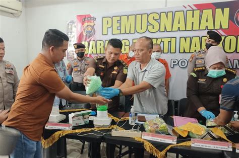 Polda Jambi Gelar Pemusnahan Barang Bukti Narkoba