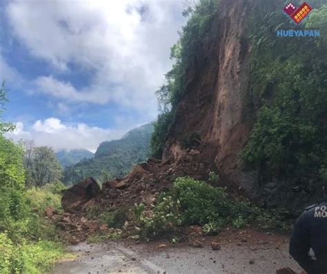 La Jornada Cierran Carretera En Morelos Tras Desgajamiento De Cerro