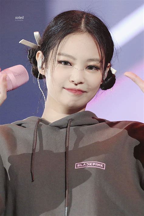 Kim Jennie Ros And Jennie Blackpink Photos Cute Photos Yg