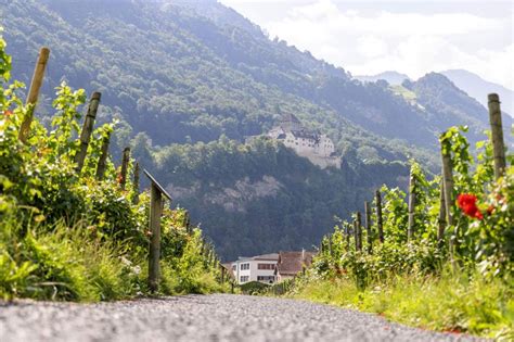 schloss vaduz besichtigen furstentum liechtenstein