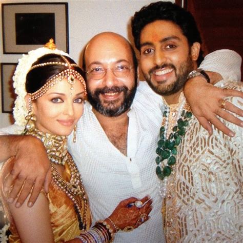 Unseen Pictures From Aishwarya Rai And Abhishek Bachchans Wedding