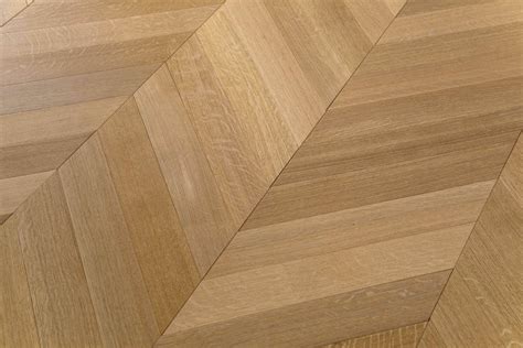 Parquet Massif Ch Ne Point De Hongrie Nobless Vernis Parquet Massif