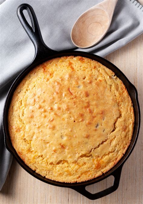 What to Eat with Cornbread: Best Dishes to Serve - Food Fanatic