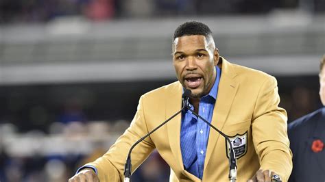 Photos: Michael Strahan's HOF Ring Ceremony