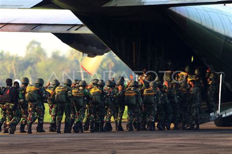 Latihan Jungar Batalyon Komando Paskhas Supadio Antara Foto