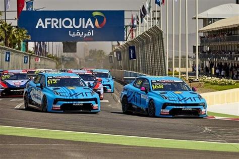 Lynk Co Cyan Racing Remporte Deux Victoires Au Fia Tcr World Tour