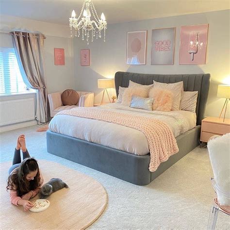 10 Pink And Gray Bedrooms Decoomo