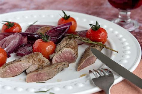 Lammfilet Braten Mit Rotweinschalotten Rezept Eat De