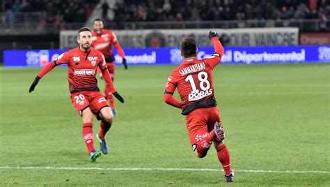 16e journée de Ligue 1 le DFCO décroche le nul 3 3 face à Caen