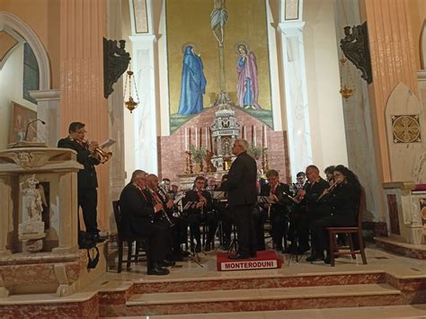 Musica in chiesa, 'I Suoni della Passione' incanta il pubblico - isNews