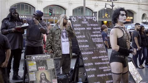 NEW YORK - JULY 26, 2014: Black Hebrew Israelites Preaching And Arguing In Crowded Times Square ...