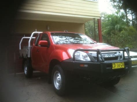 2015 Isuzu D MAX SX M T 4x4 Blackmaxtony Shannons Club