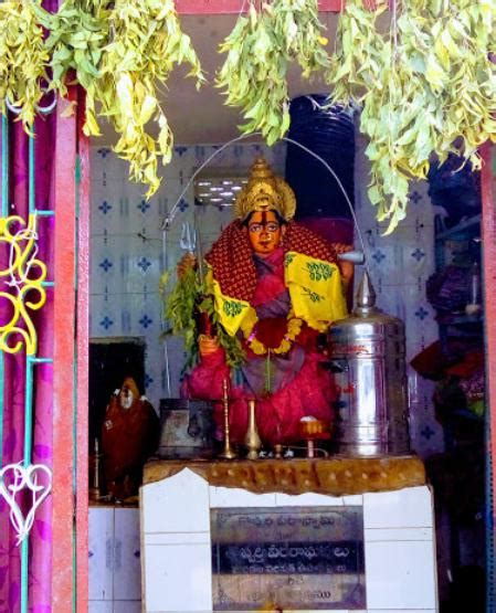 Sri Mavullamma Vari Temple - History, Timings, Accommodations, Puja