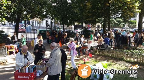 Photo de l événement Vide grenier square Faustin Hélie