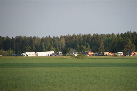 Tilannehuone fi Rekan ja henkilöauton nokkakolari valtatiellä 9