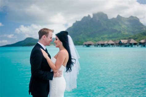 Bora Bora Wedding Ceremony at Four Seasons - Photographer & Video