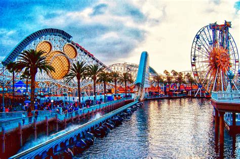 Original-Old California Adventure Pier. I never thought I would miss this, but I do. Loved the ...