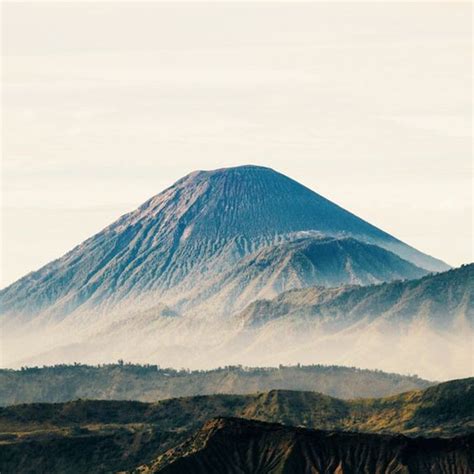 Rekomendasi Gunung yang Menjadi Favorit Pendaki