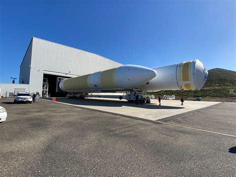 Rollout Delta Iv Heavy Nrol A United Launch Alliance Flickr