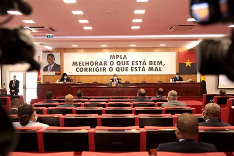 Vis O Conselho De Honra Do Mpla Integra Ex L Der Do Partido Jos