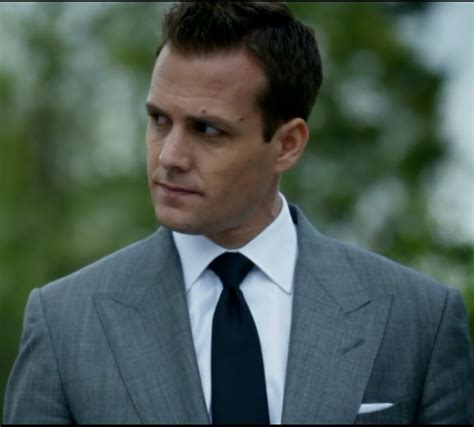 Gm As Harvey Specter In Suits S Discovery Talking With Travis