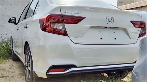 Honda Amaze Vx Automatic Top Variant Spied At Dealer Walkaround