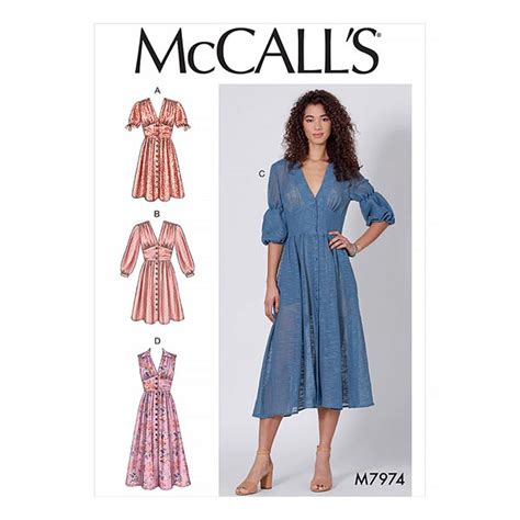 Robe McCalls 7974 40 48 Patron De Couture Robe Tissus Net