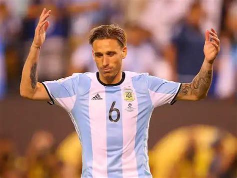 Lucas Biglia Anunci Su Retiro Del F Tbol Profesional R Fulbo