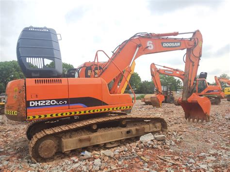 22 Ton South Korea Doosan Hydraulic Crawler Dh220LC 7 Excavator China