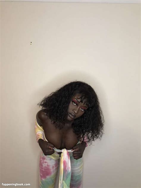 Anyang Deng Anyangdeng Nude OnlyFans Leaks The Fappening Photo