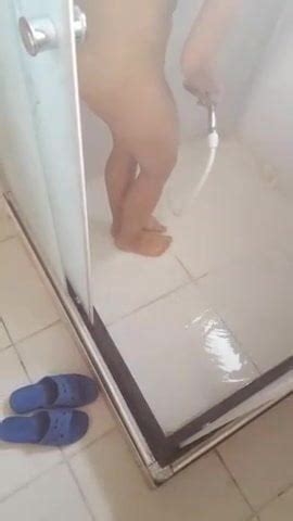 Banyoda Sakso Cektiriyor Free Porn Video XHamster