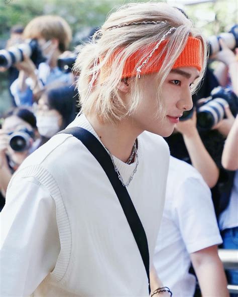 Straykids Hyunjin Stray Long Hair Styles Fashion