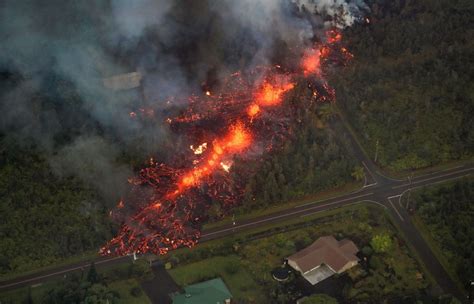 Hawaii Fissure Volcano - The active volcano experienced a series of explosive eruptions in 2018 ...