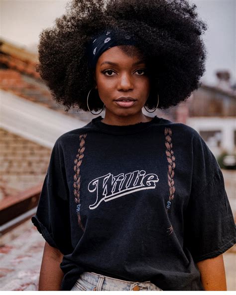 Willie Nelson Braids Black Thrifted Tee | LivyLu – shoplivylu