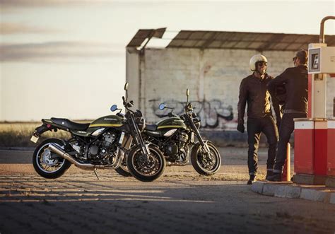 Kawasaki Z Rs Abs Thi T K Naked Bike Ho I C